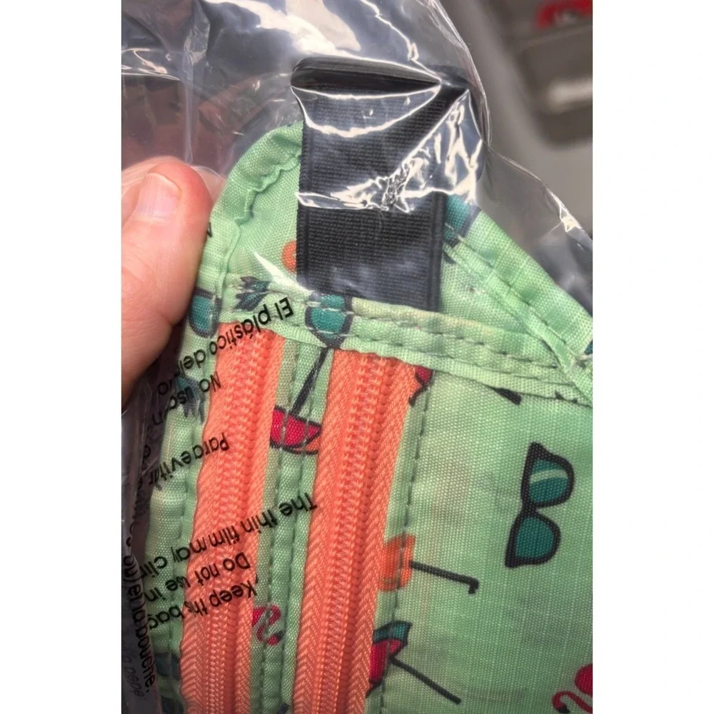 KAVU Hideaway Bag Fanny Lightweight Water Resistant Festival Travel Pineapple